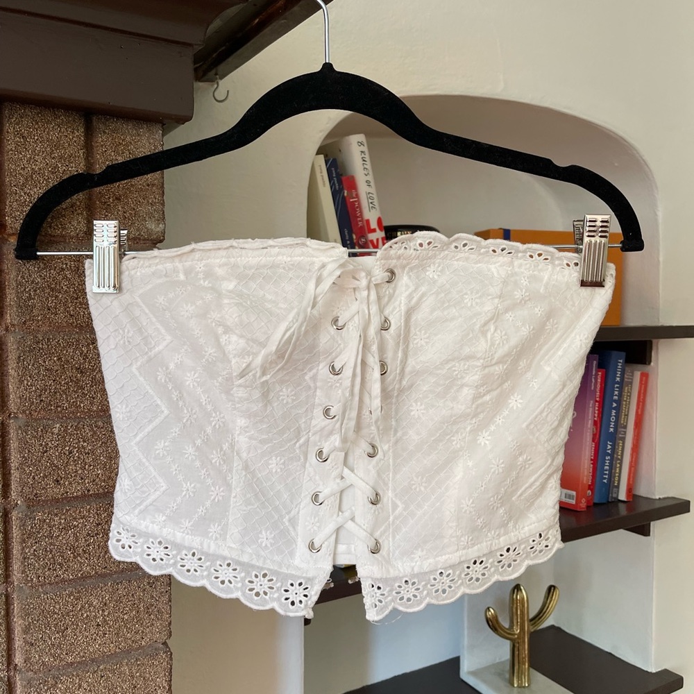 Cropped lace corset top😍